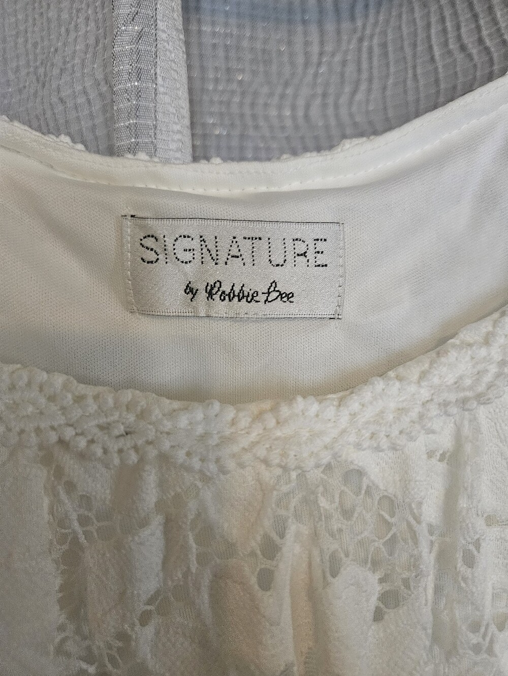 Signature by Robbie Bee Ivory Lace Tiered Midi Dress - Picture 11 of 13